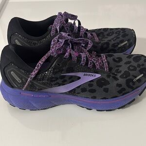 Brooks Ghost Women's Running Shoes - Black & Purple